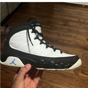 Jordan 9 university blue 5.5 kids